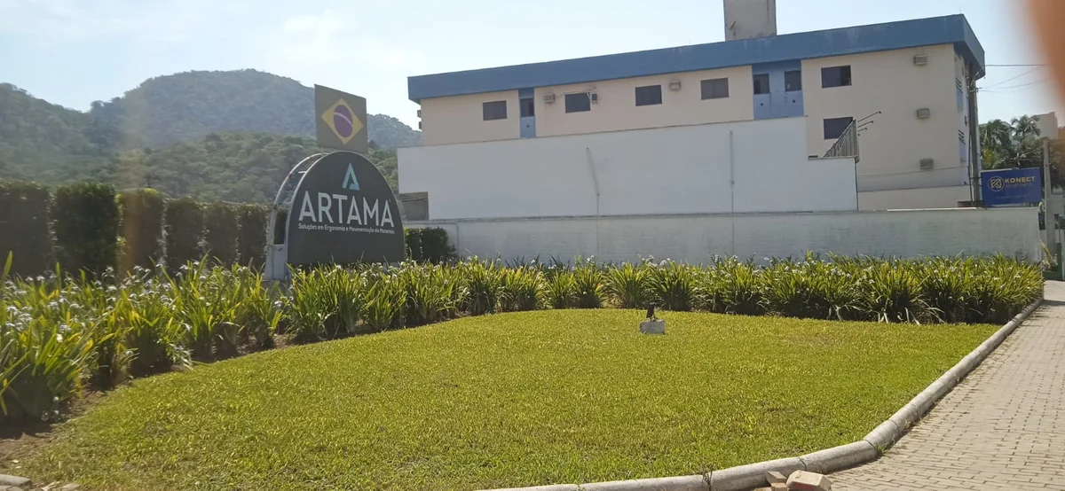 Área Empresarial